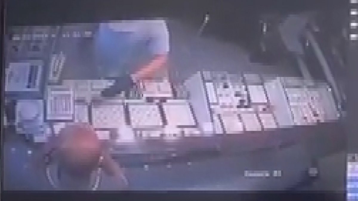 Kocaeli de kuyumcuyu darbedip soydu #2