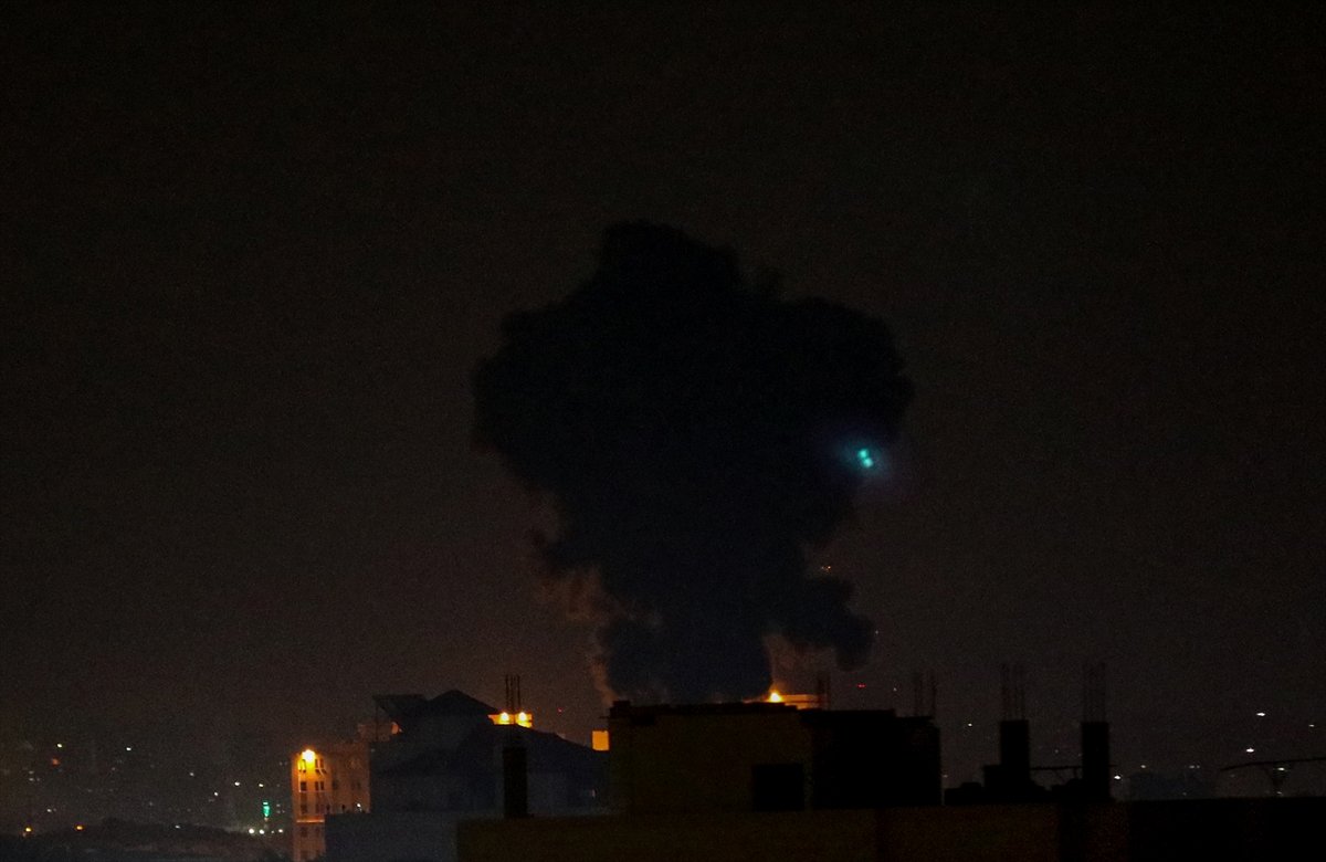 İsrail, Gazze Şeridi ne hava saldırısı düzenledi #1