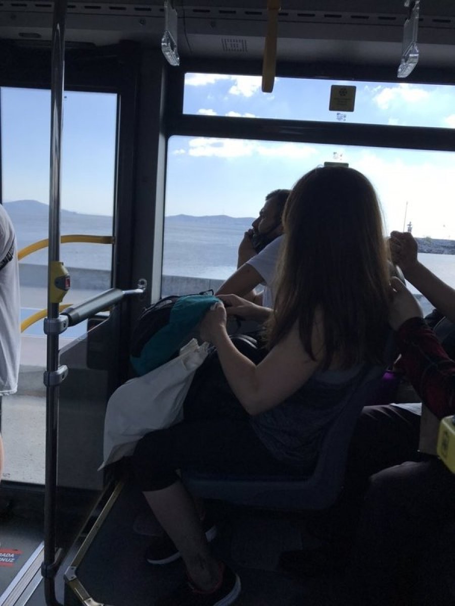 İstanbul da otobüste maske takmama kavgası #2