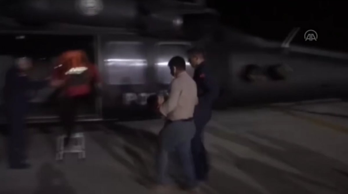 Van da bebeğin parmağı kopunca, polis helikopteri kalktı #1