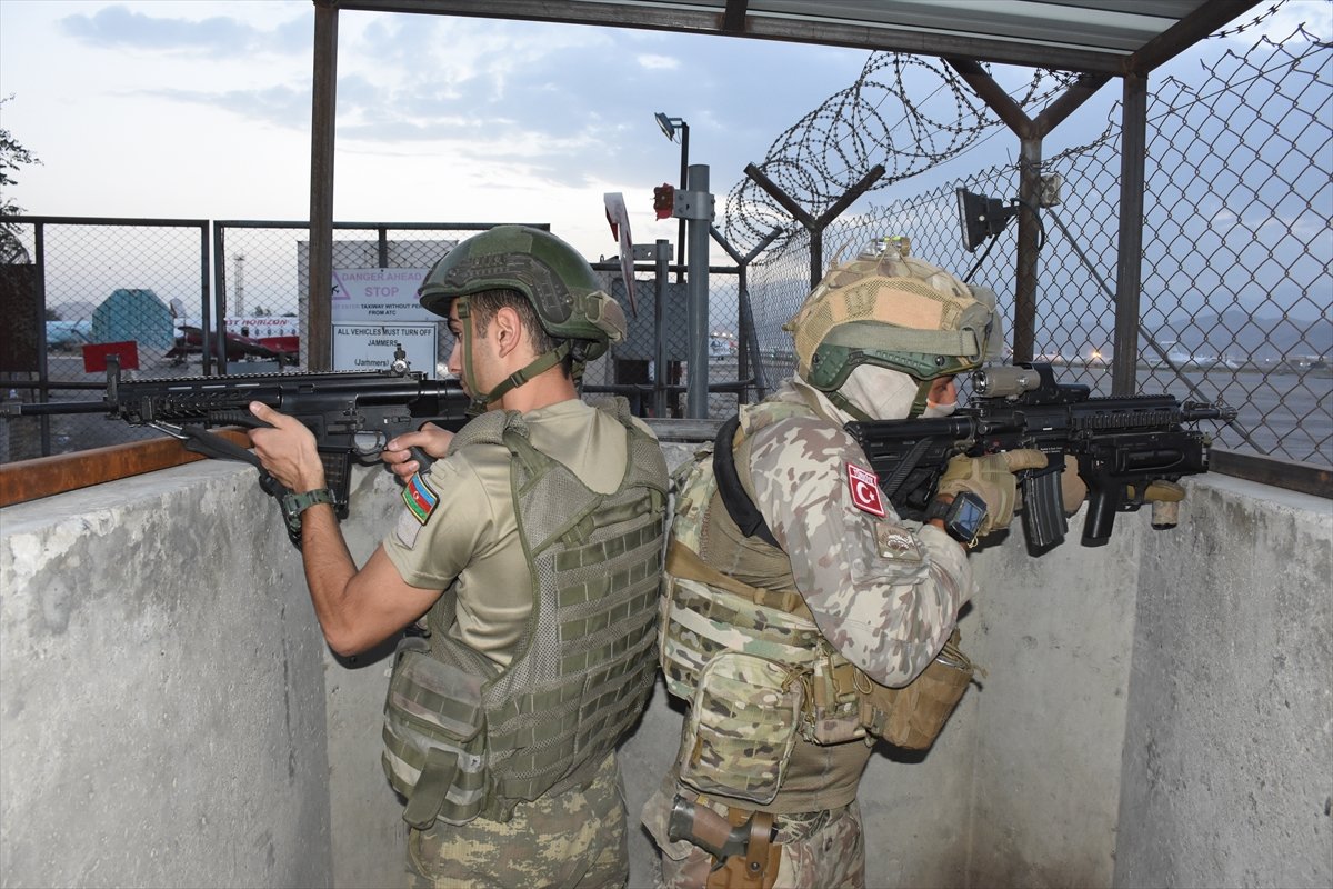 Türkiye ve Azerbaycan askerlerinin Kabil görevi #4