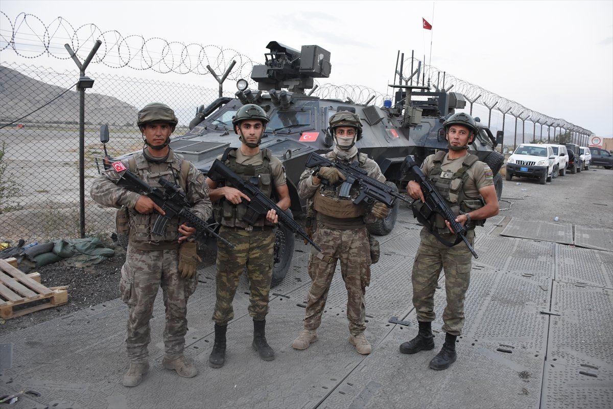 Türkiye ve Azerbaycan askerlerinin Kabil görevi #1