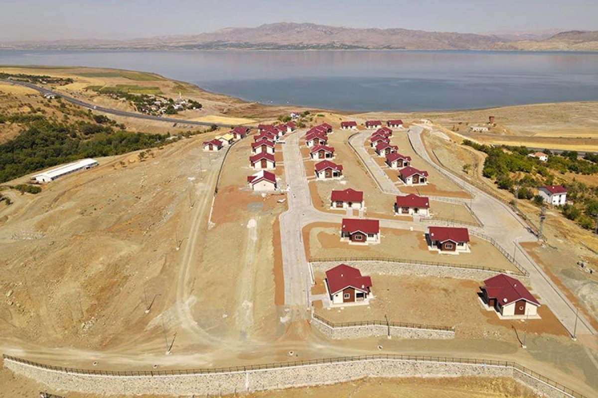 Elazığ da deprem sonrası yükselen yeni şehir #2