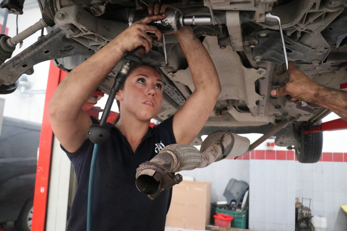 Bolu da sanayide 3 yıldır ustalık yapan Yemen Gül #2