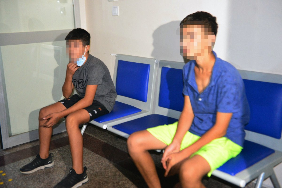 Adana’da 3 çocuk, çalıntı elektrikli bisikletle cep telefonu çaldı #2