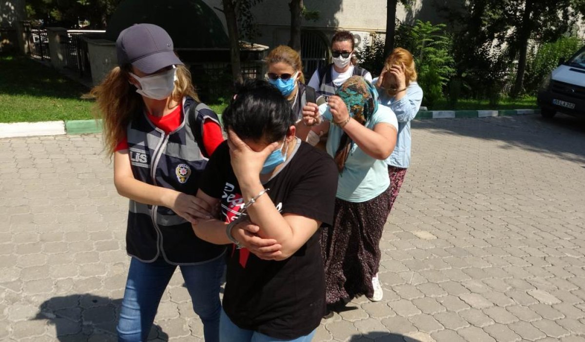 Samsun da kadınlar lüks araçla hırsızlık yaptı #5