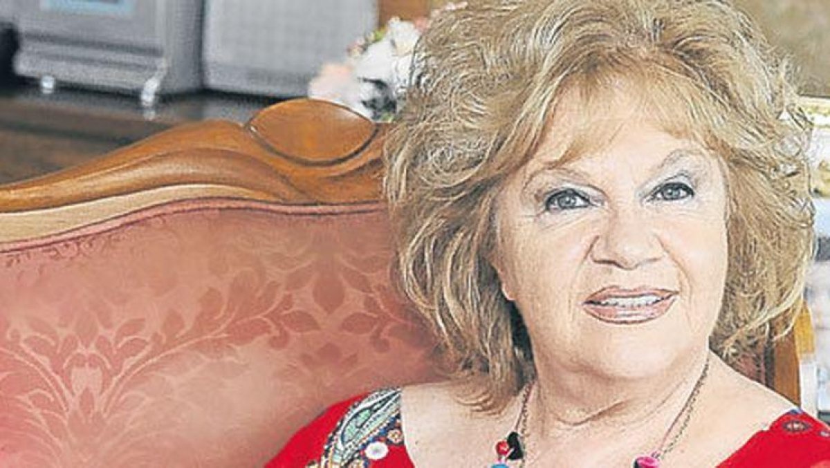 Oyuncu ve yazar Nisa Serezli ölüm yıl dönümünde anılıyor #1