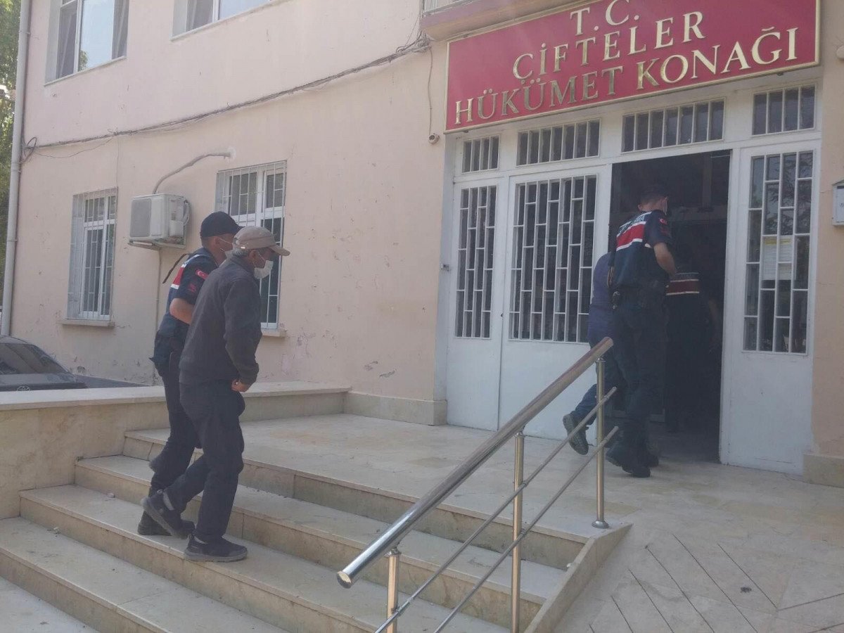 Eskişehir’de 1’inci derece sit alanındaki kaçak kazıya suçüstü #3