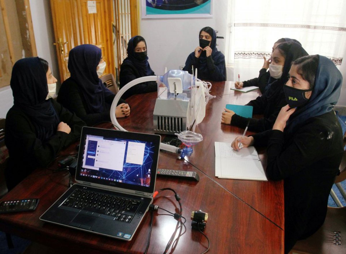 Meksika, Afgan robotik ekibi üyelerini mülteci olarak kabul etti #2