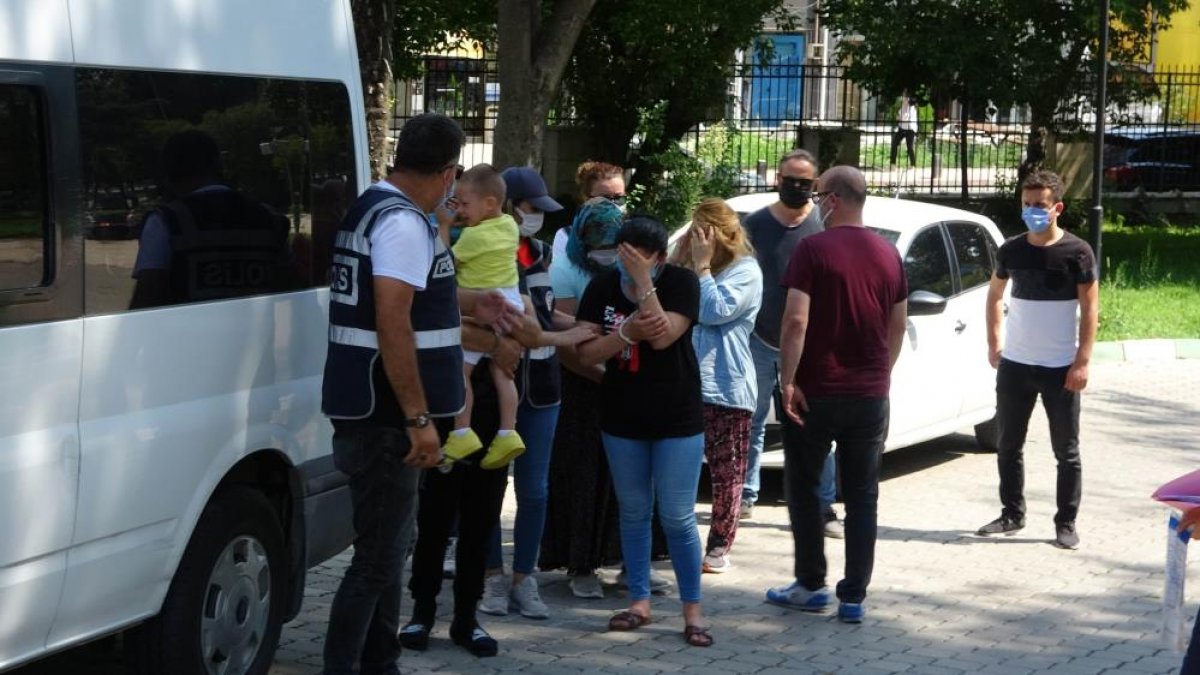 Samsun da kadınlar lüks araçla hırsızlık yaptı #1