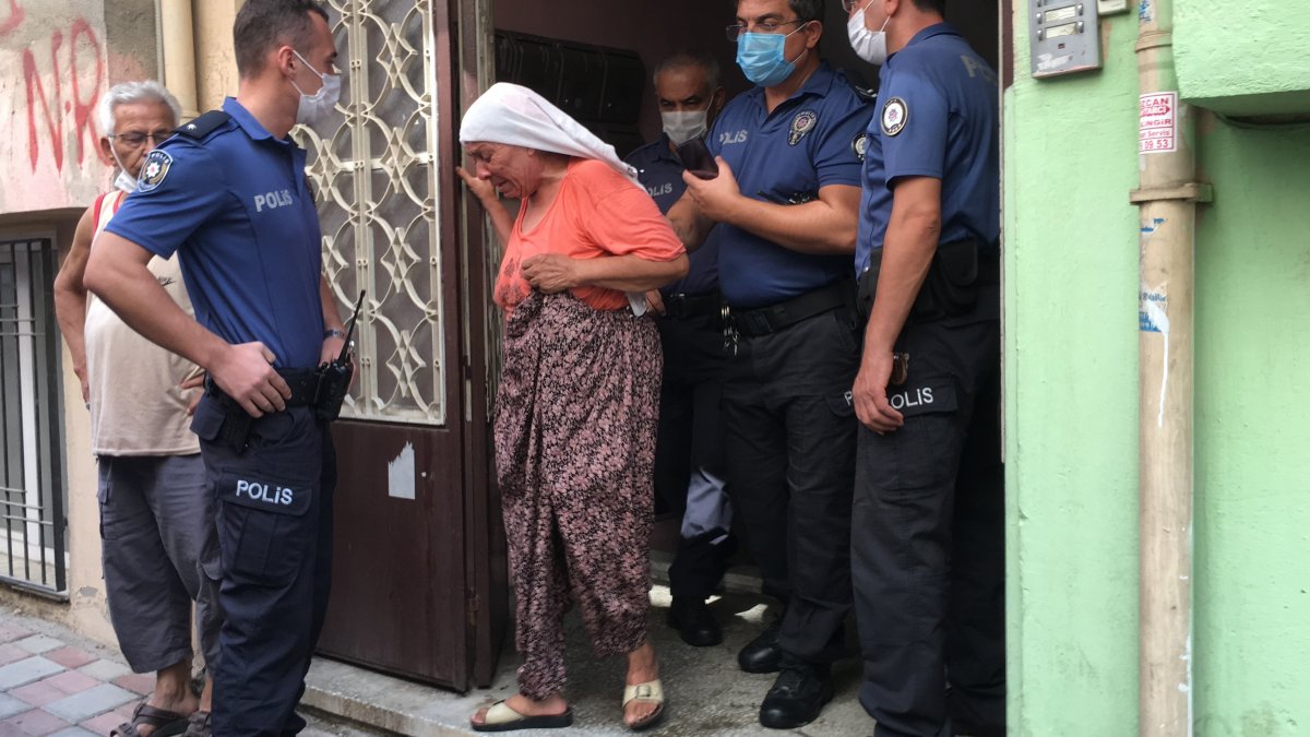 Aydın’da torunu, yaşlı kadının evini yaktı  #6
