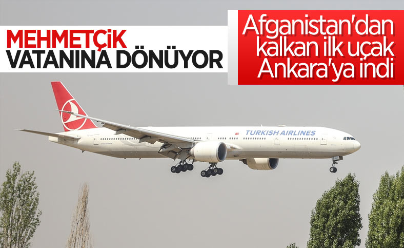 Afganistan'dan Türk askerini taşıyan uçak Ankara'ya indi