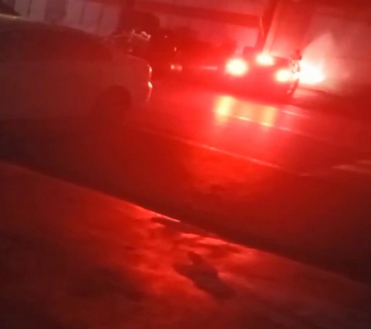 Başakşehir de tartıştığı sevgilisini otomobille ezmeye çalıştı #3