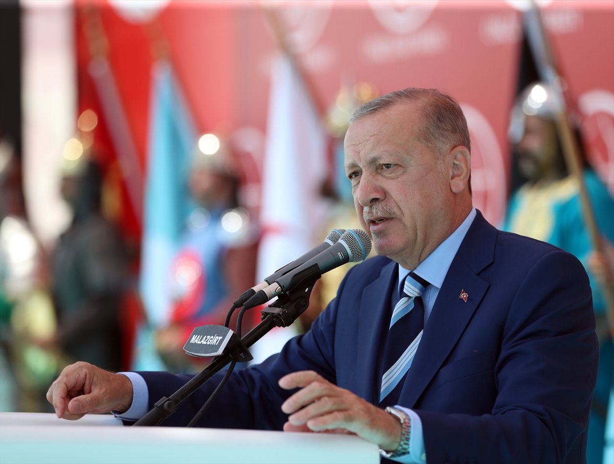 Cumhurbaşkanı Erdoğan ın, Malazgirt Fetih Programı ndaki konuşması #1