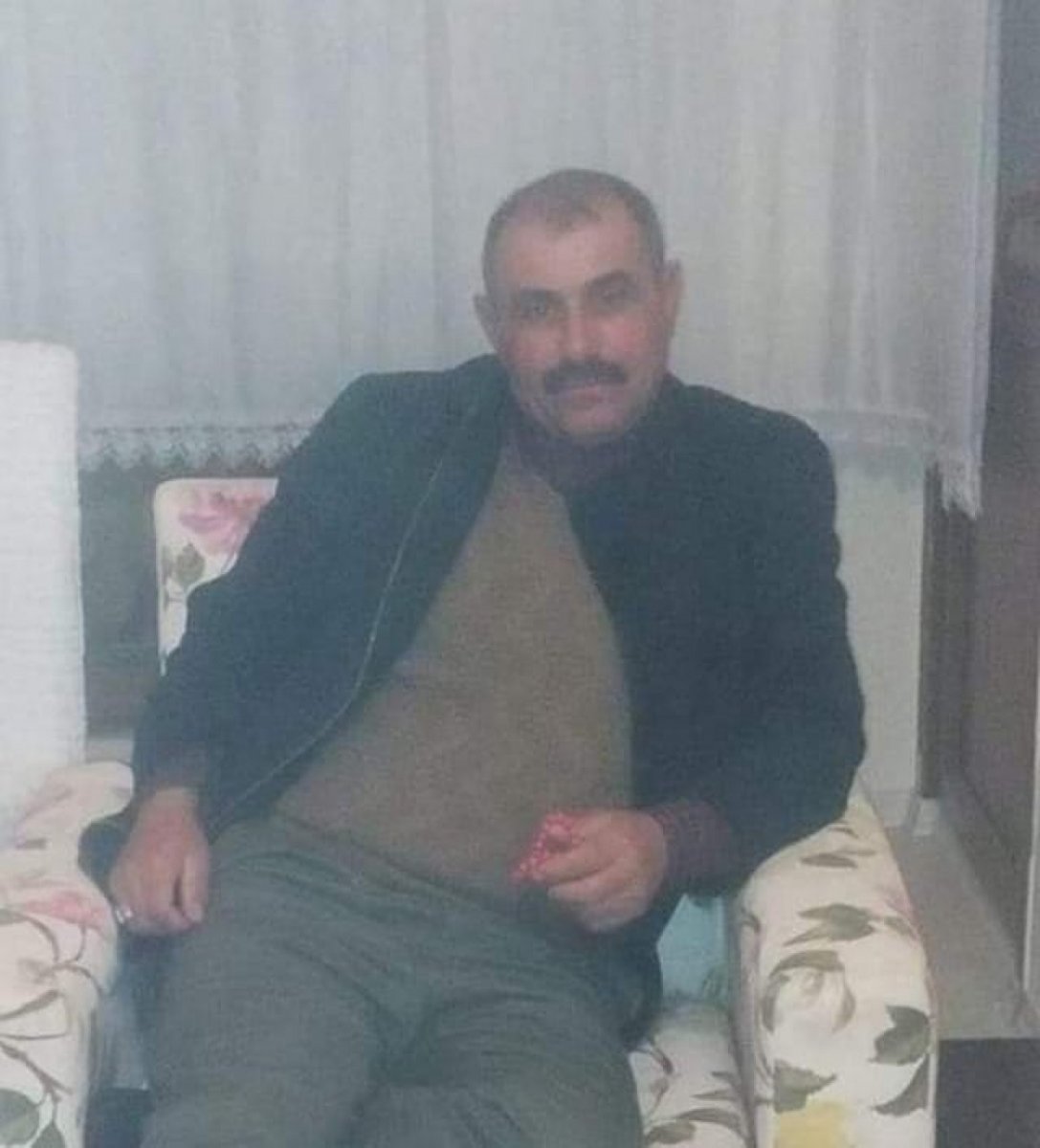 Ardahan da üzerine yıldırım düşen 7 çocuk babası, hayatını kaybetti #1