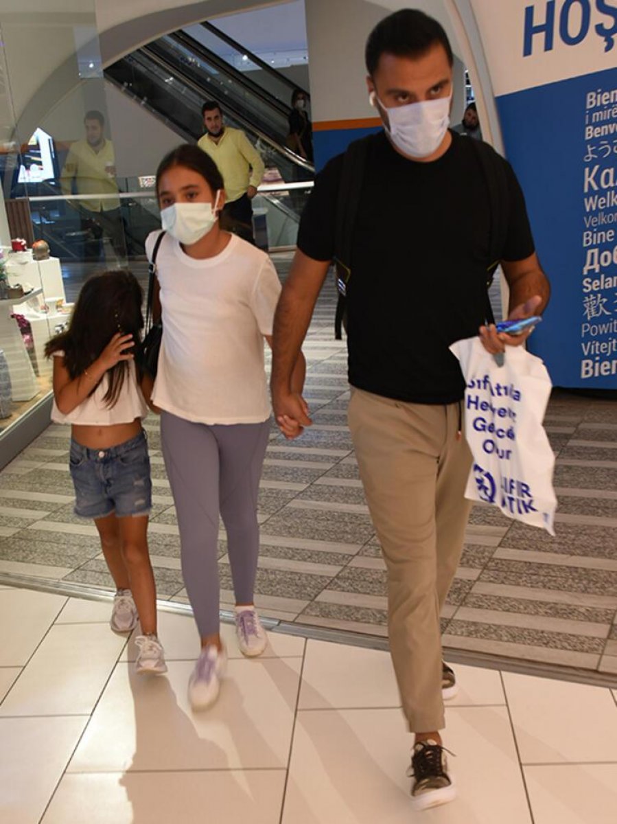 Kardeşinin çocuklarına babalık yapan Alişan, alışverişte görüntülendi  #2