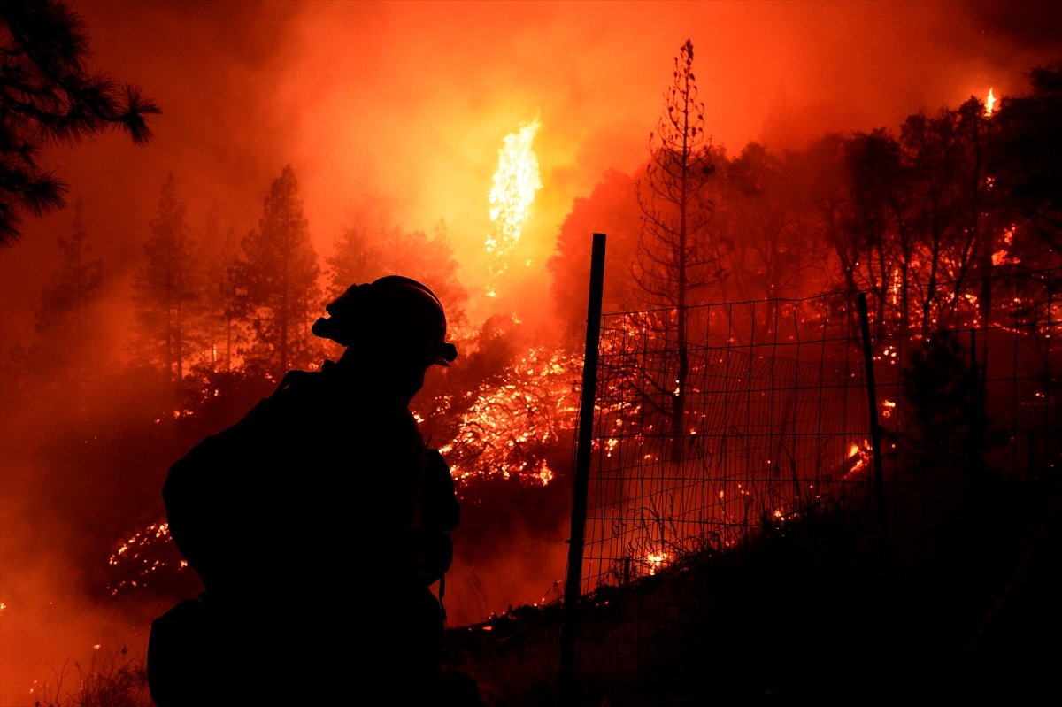 Fighting wildfires continues in California #5