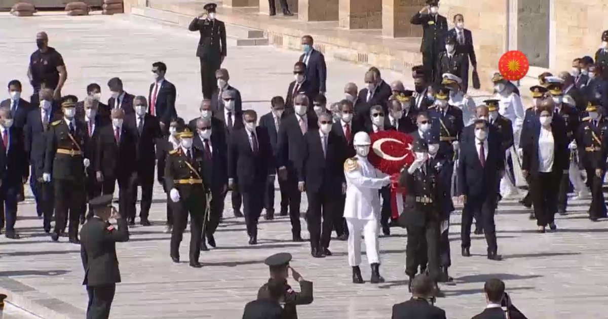 Cumhurbaşkanı Erdoğan ve devlet erkanı Anıtkabir de #1