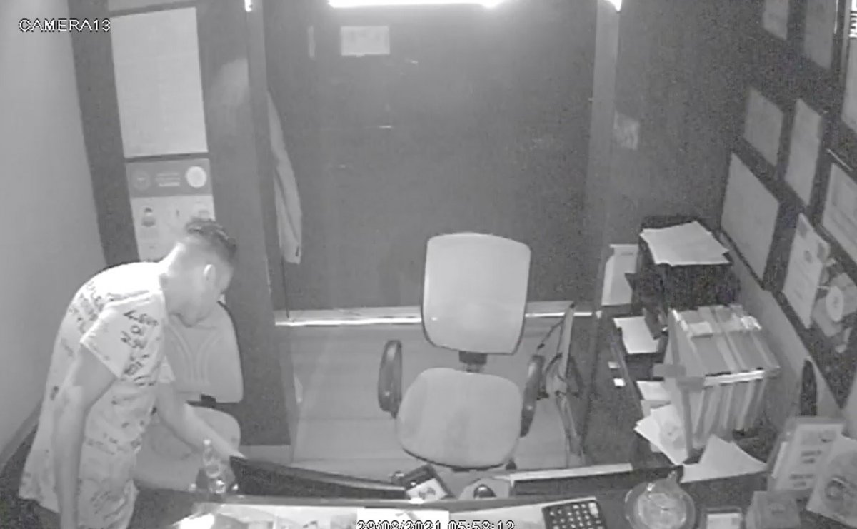 Otelden telefon ve para çalıp, kaçtılar #2