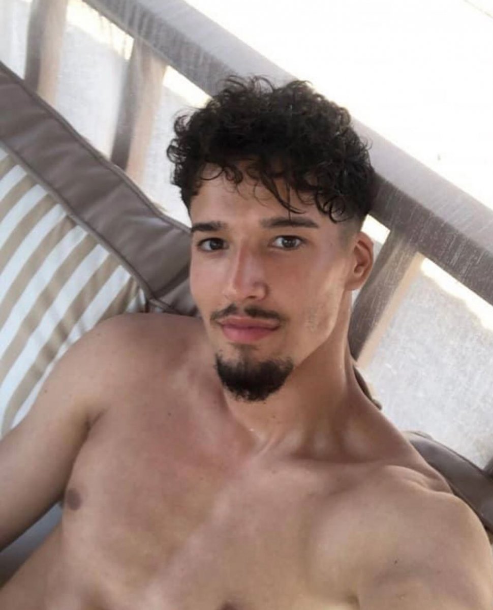 Altay Bayındır ve Berisha nın benzerliği #2