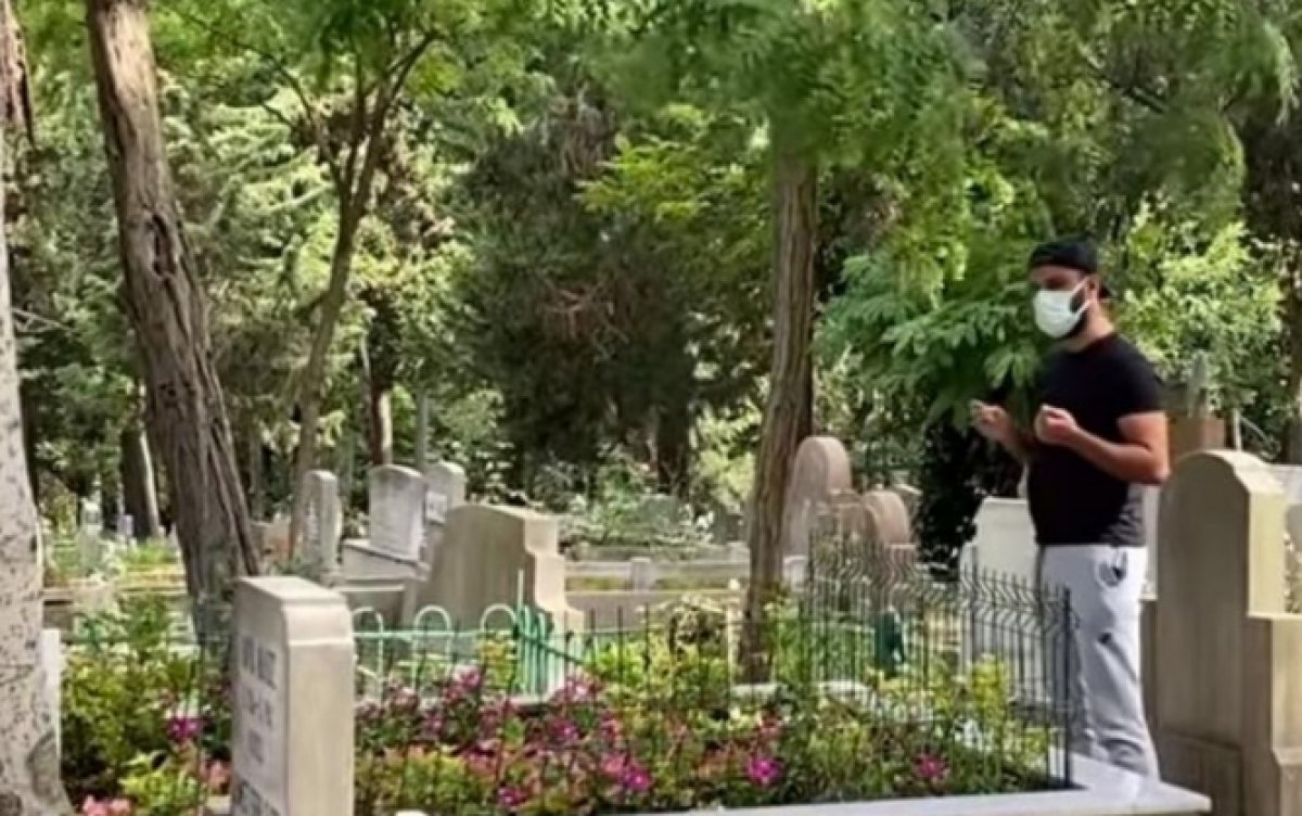 Alişan kardeşi Selçuk Tektaş ın mezarını ziyaret etti  #1