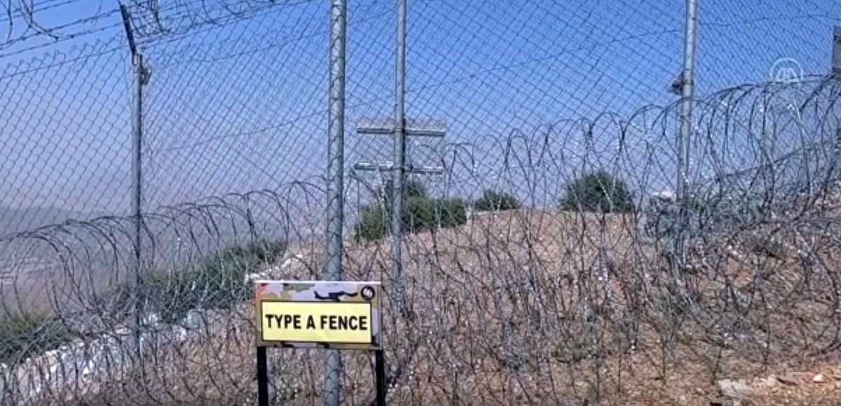 Pakistan, Afganistan sınırına tel örgü çekti #2