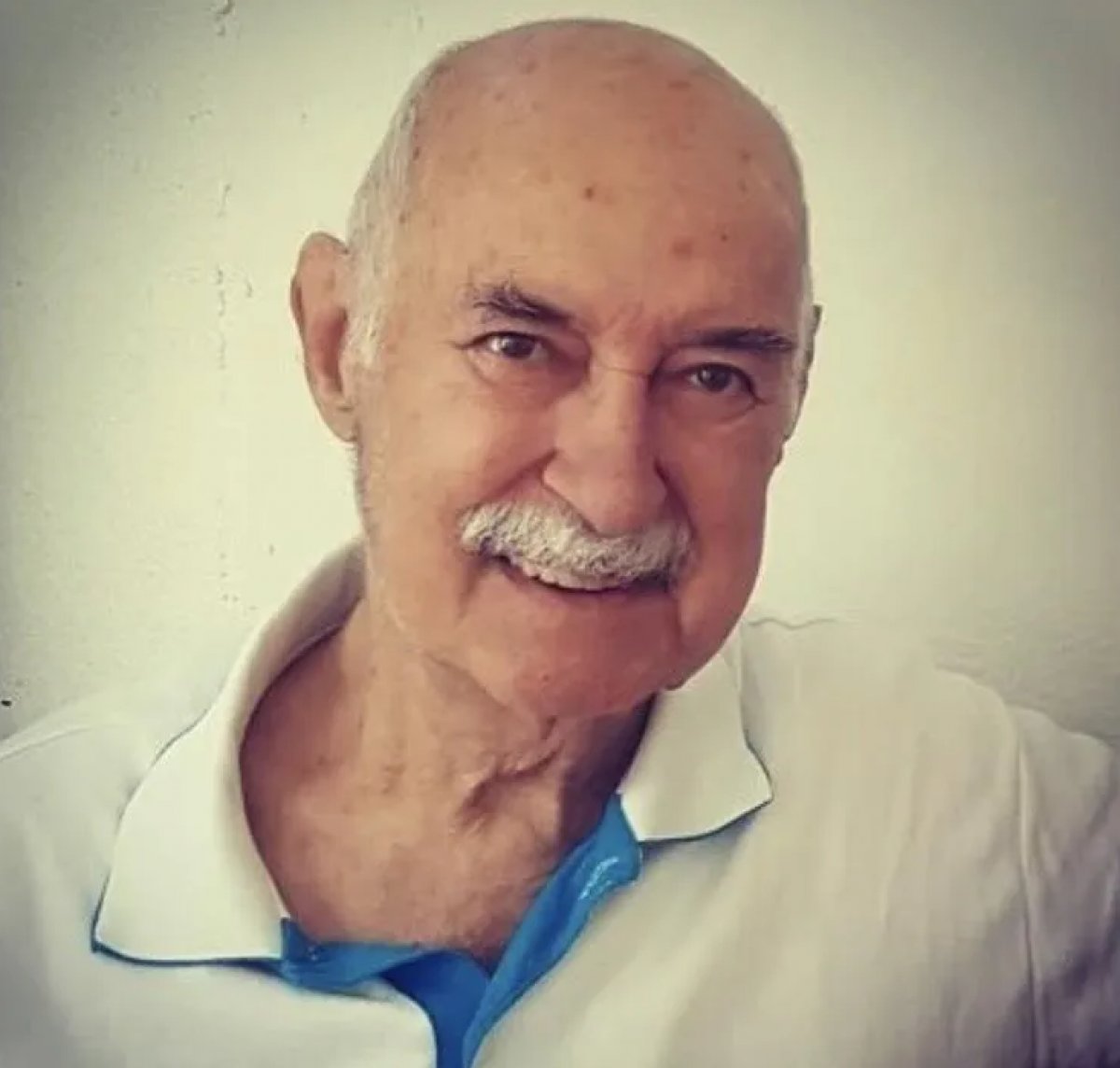 Oyuncu Mert Yavuzcan babasını kaybetti  #1