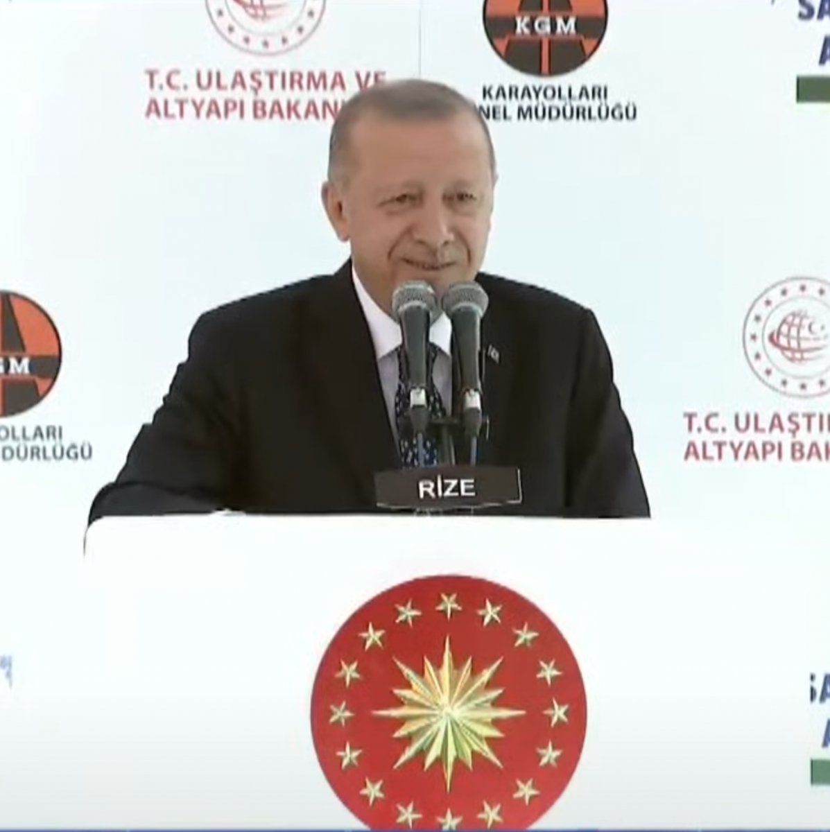 Cumhurbaşkanı Erdoğan dan çay teklifine yanıt: İşumuz var #1
