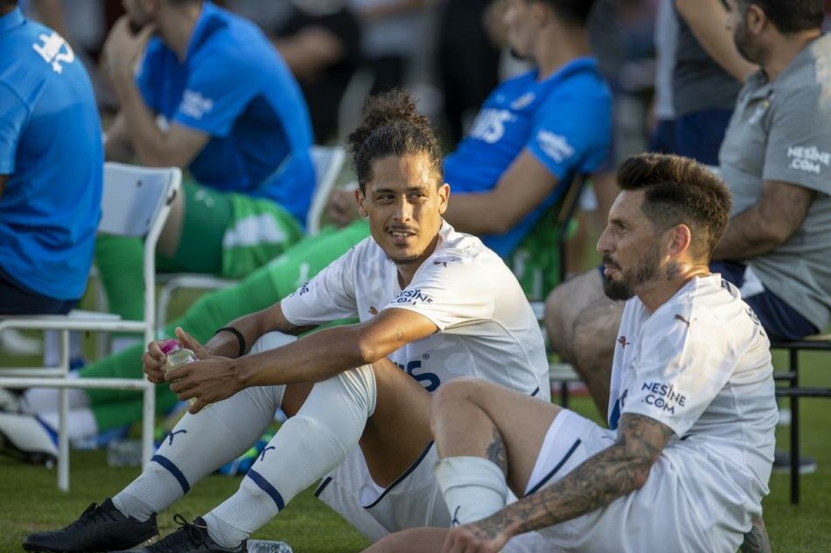 Vitor Pereira, kadroda değişiklik yapmaya devam ediyor #4