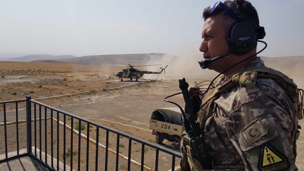 TSK'dan Azerbaycan ordusu personeline ileri hava kontrolörü eğitimi