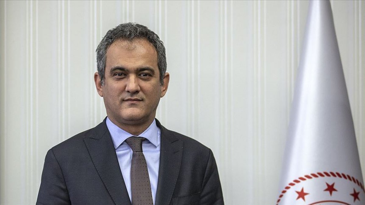 Mahmut Özer: Yüz yüze eğitimin yerini hiçbir şey tutamaz