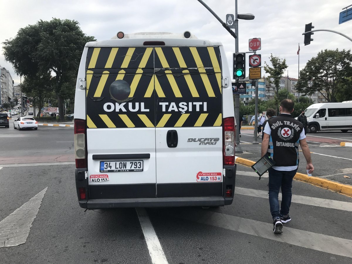 İstanbul da trafik ekiplerinden okul servislerine denetim  #4