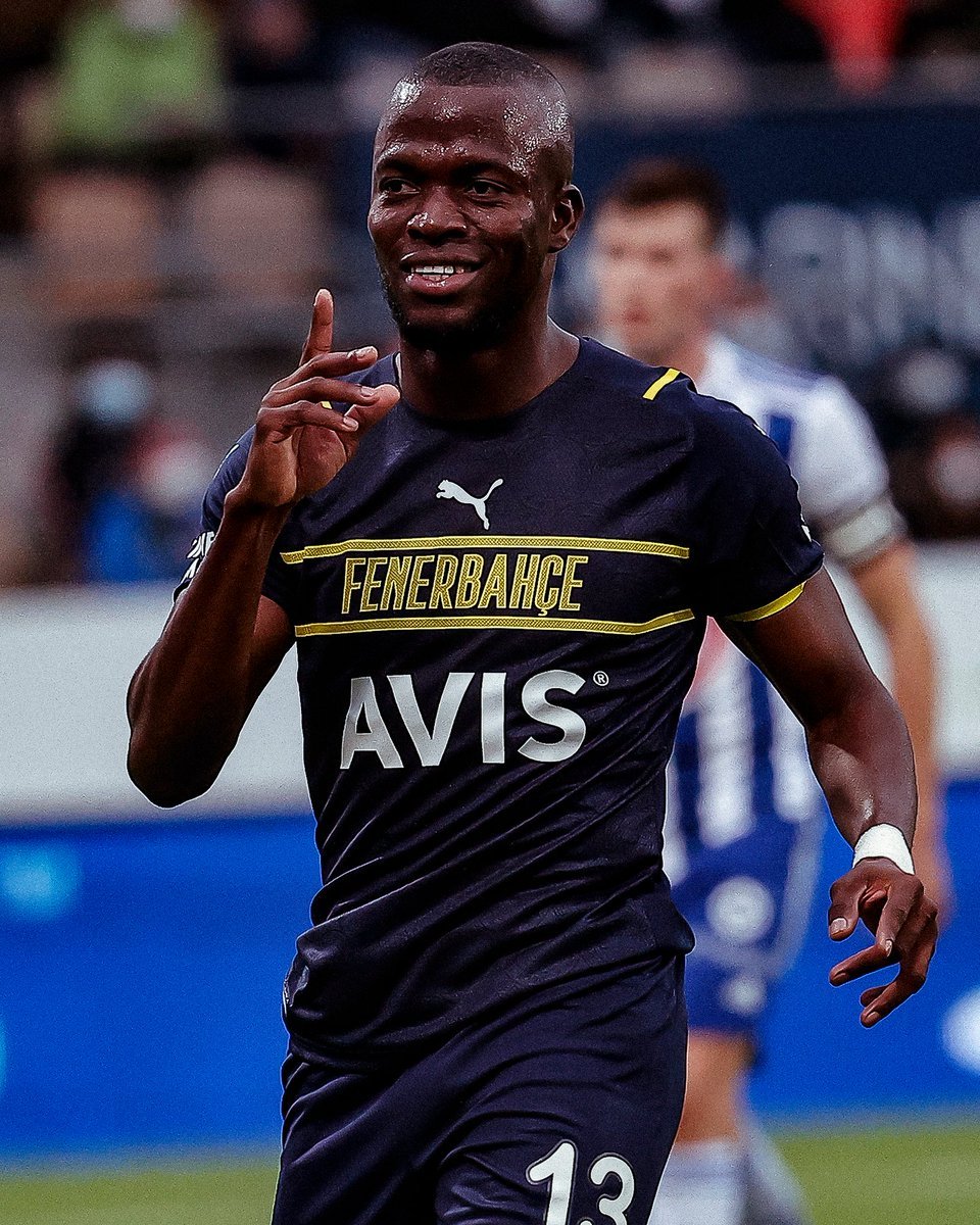 Enner Valencia ya yol engeli #2