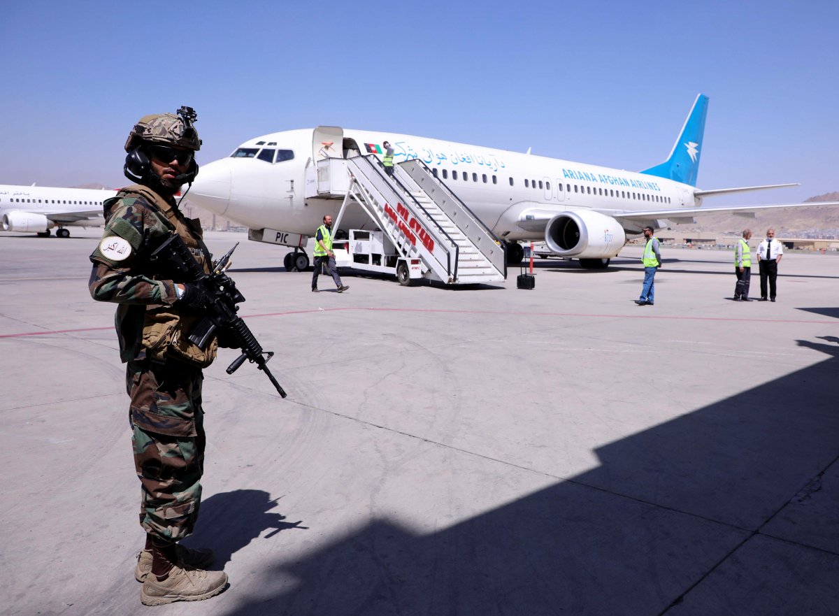 Taliban, 200 Amerikalının ülkeden ayrılmasına izin verecek #1