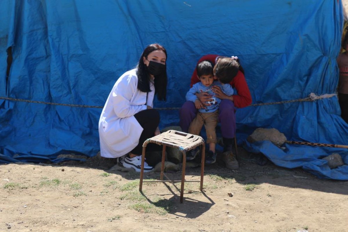 Bitlis te aşı timleri çadırlarda yaşayan göçerlere ulaştı  #1