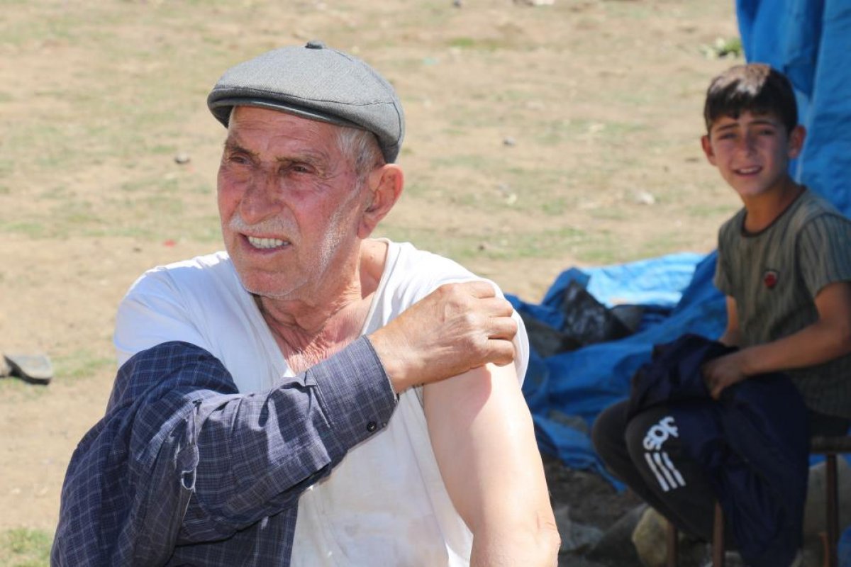 Bitlis te aşı timleri çadırlarda yaşayan göçerlere ulaştı  #5