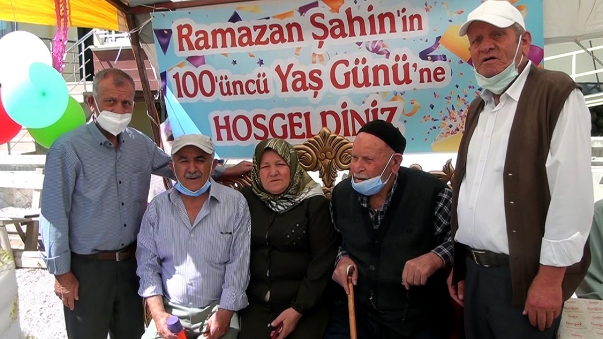 Kırşehir de 100 yaşında koronavirüsü yendi #2