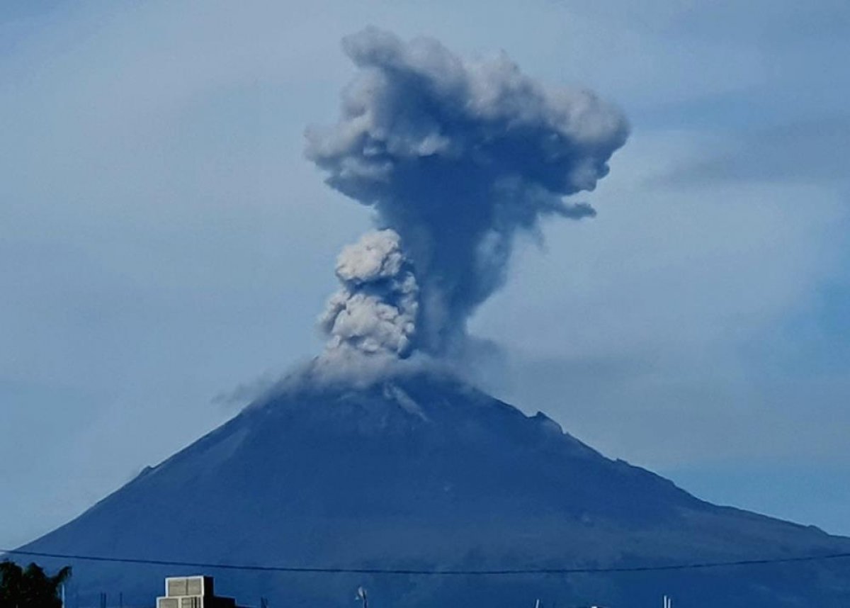 Meksika da Popocatepetl Yanardağı nda art arda patlamalar #2