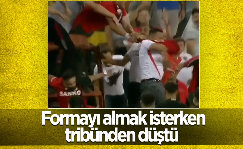 Steven Caulker'in formasını almak isterken tribünden düştü