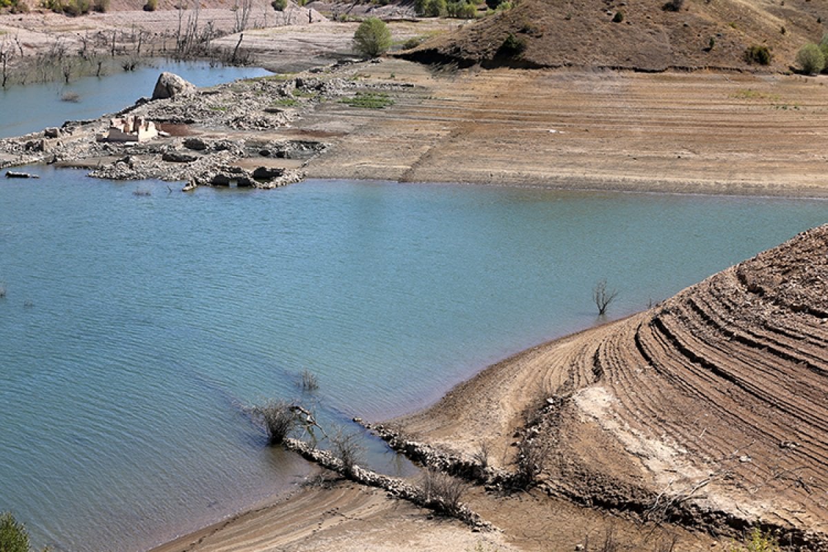 Türkiye nin en uzun nehri Kızılırmak, kuraklık tehdidi altında #3