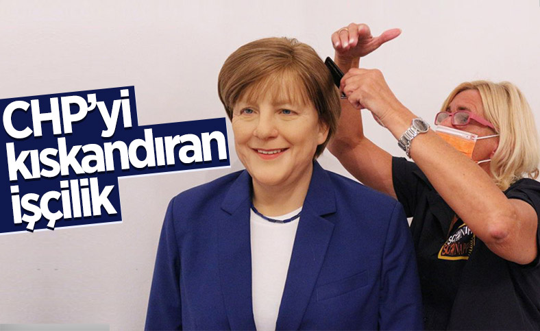 Almanya'da bir kişi, Angela Merkel'in heykelini yaptırdı