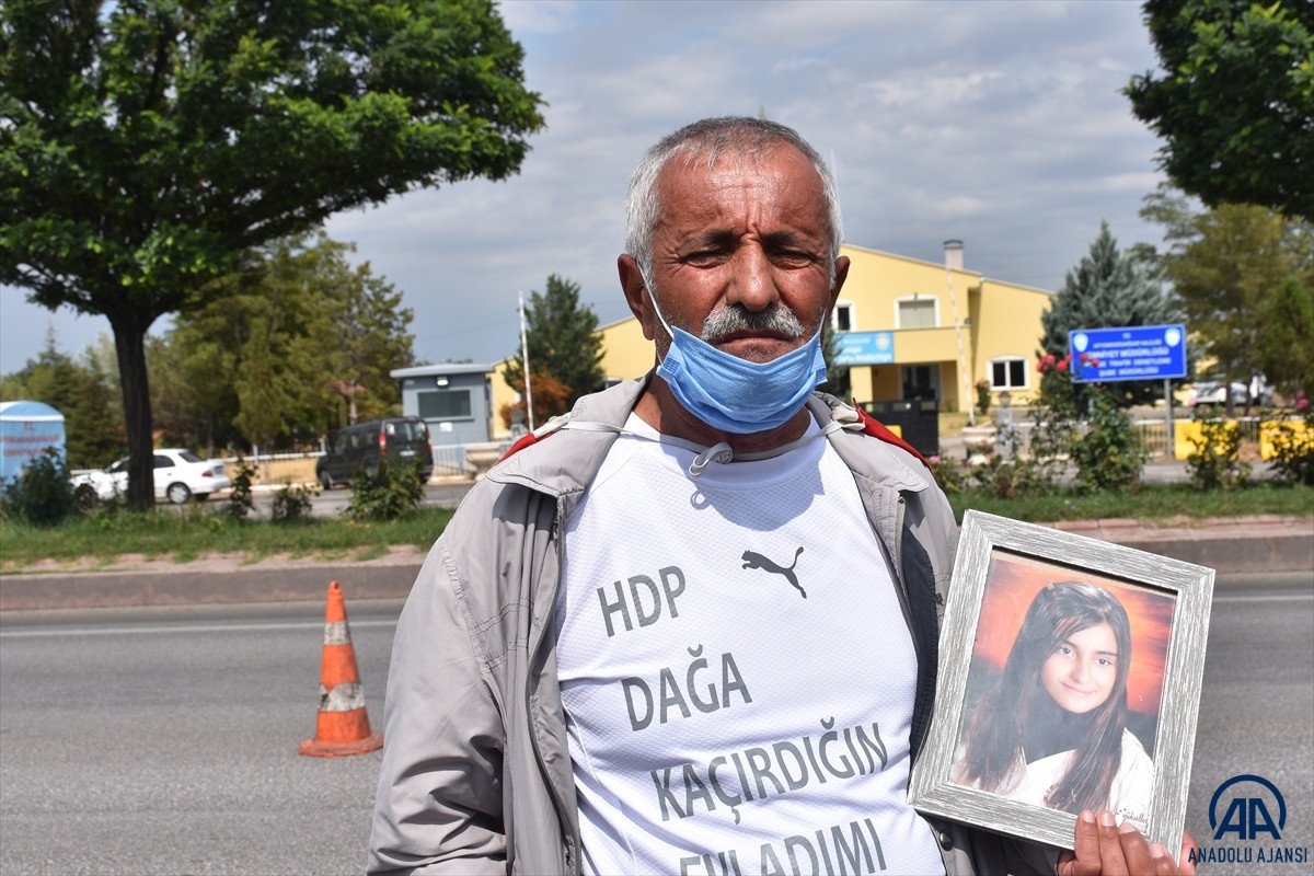 PKK tarafından kaçırılan kızı için İzmir den Ankara ya yürüdü #1