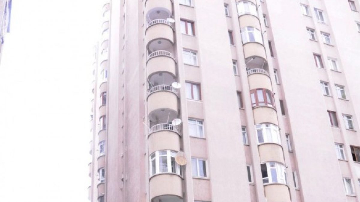 Kayseri'de havalandırma boşluğuna düşen apartman görevlisi öldü