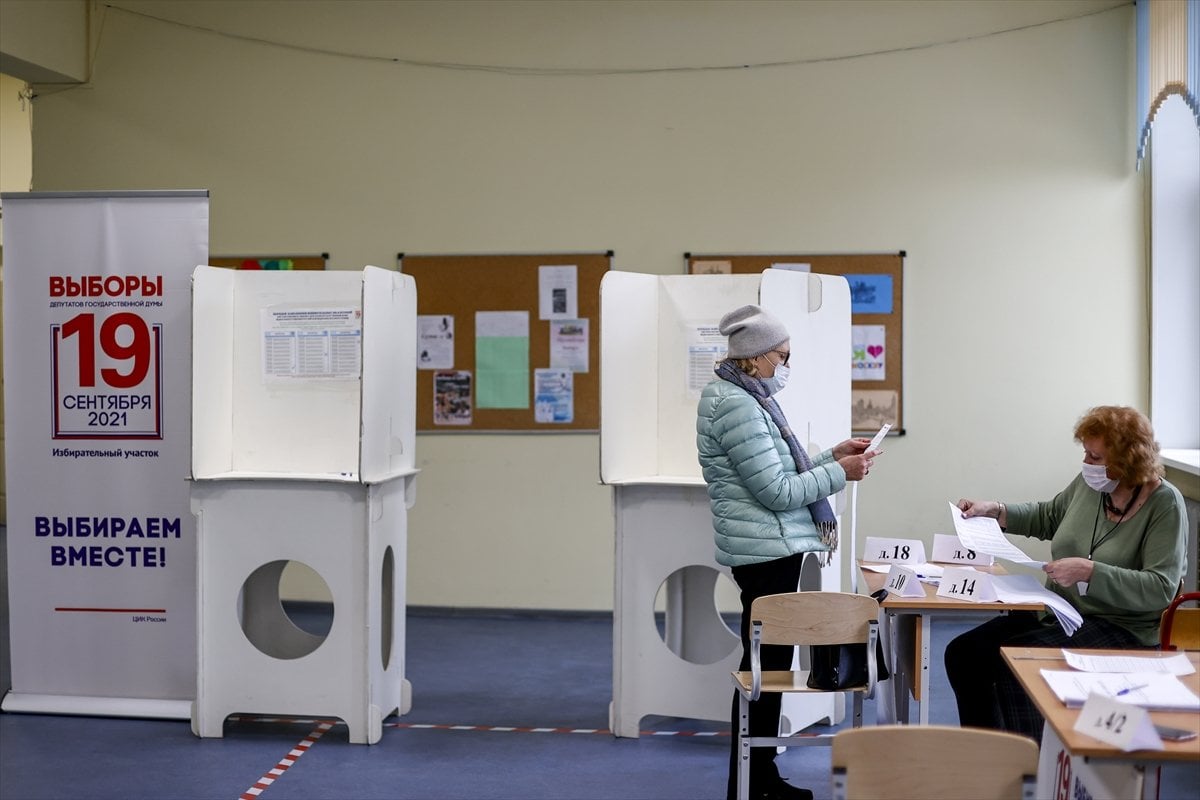 Karantinadaki Vladimir Putin, seçimlerde internet üzerinden oy kullandı #2
