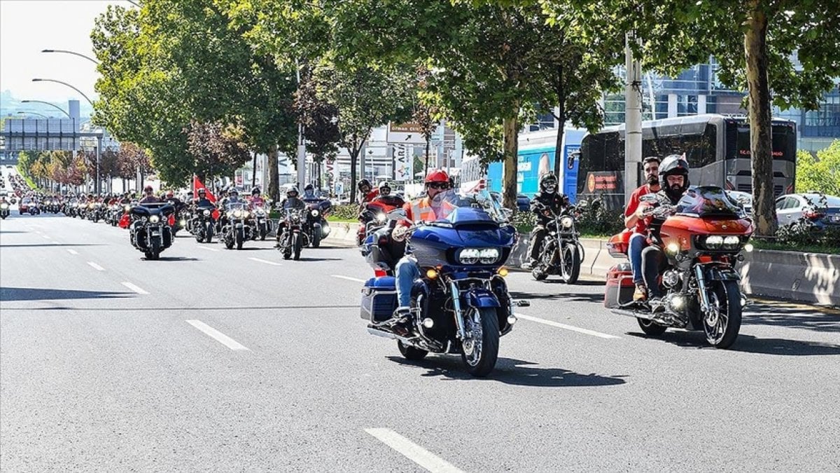 Ankara da 400 motosiklet tutkunu, gaziler için tur attı #1