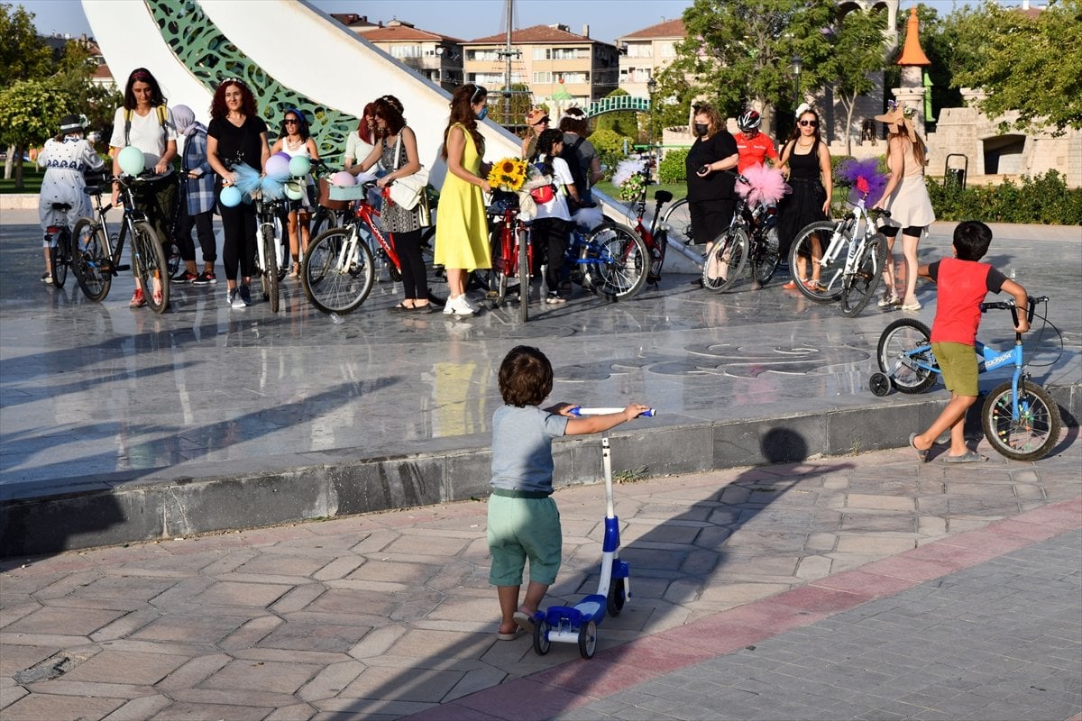 Türkiye nin dört bir yanında Süslü Kadınlar Bisiklet Turu düzenlendi #20