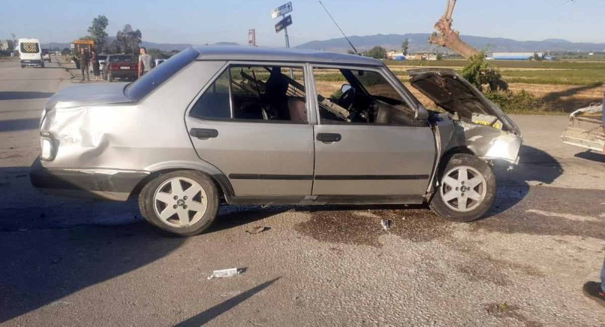 Osmaniye de trafik kazası: 4 yaralı  #3