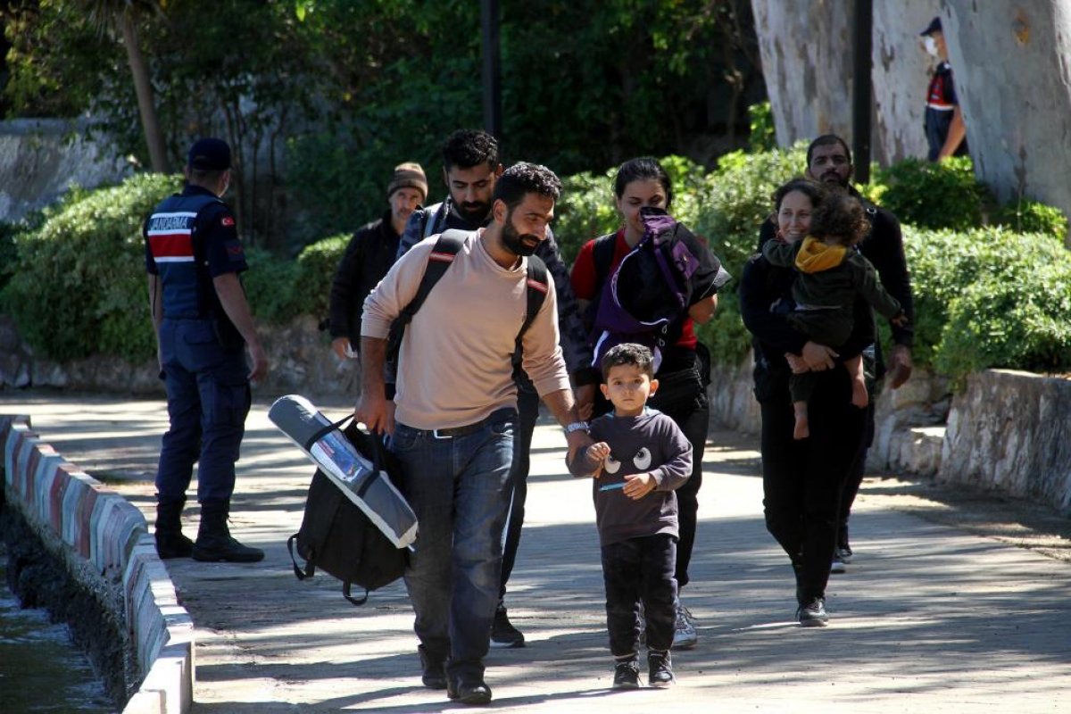 Fethiye de 254 düzensiz göçmenin yakalandı #3