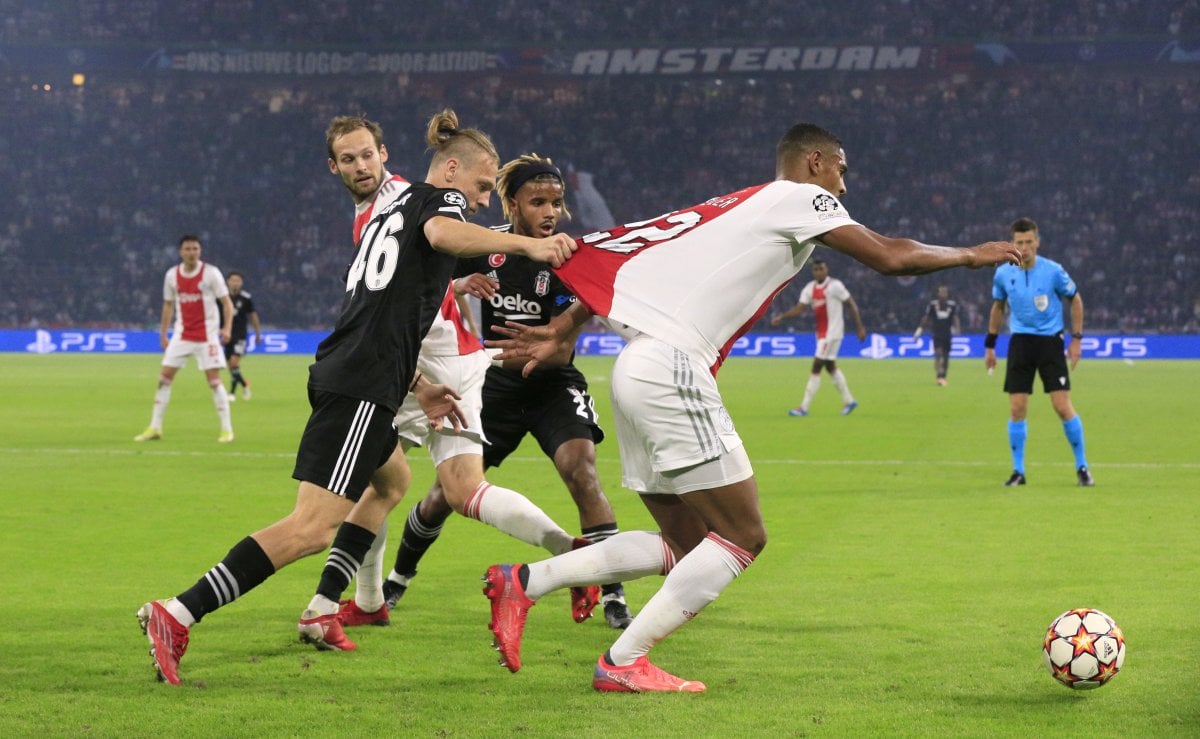 Beşiktaş, Ajax a 2-0 mağlup oldu #2