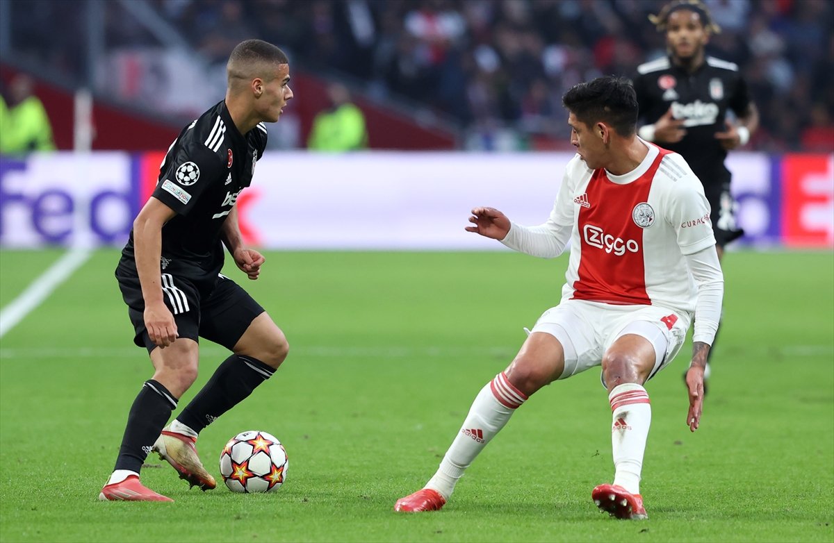 Beşiktaş, Ajax a 2-0 mağlup oldu #5